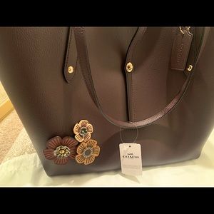Coach Market Tote brand new